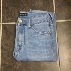 ⚪️Aeropostale high-wasted jegging⚪️